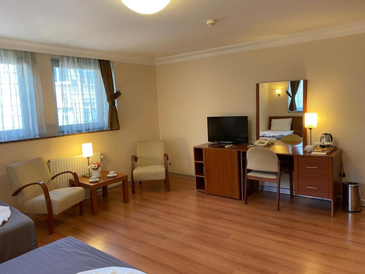 Готель Triada Gayrettepe 3*